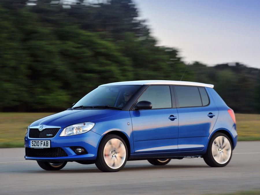  Skoda Fabia RS 2010 года  (UK) (фото 30 из 30)